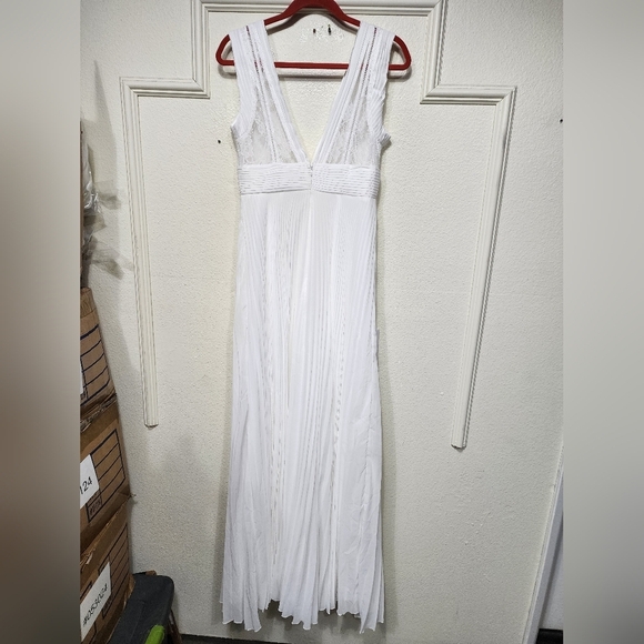 Lulus Gorgeous Forever Ivory Chiffon Lace Pleated Backless Maxi Dress Wedding - Picture 10 of 11